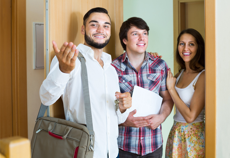 This display image is used for Greentree Park Apartments refer a friend form page link button